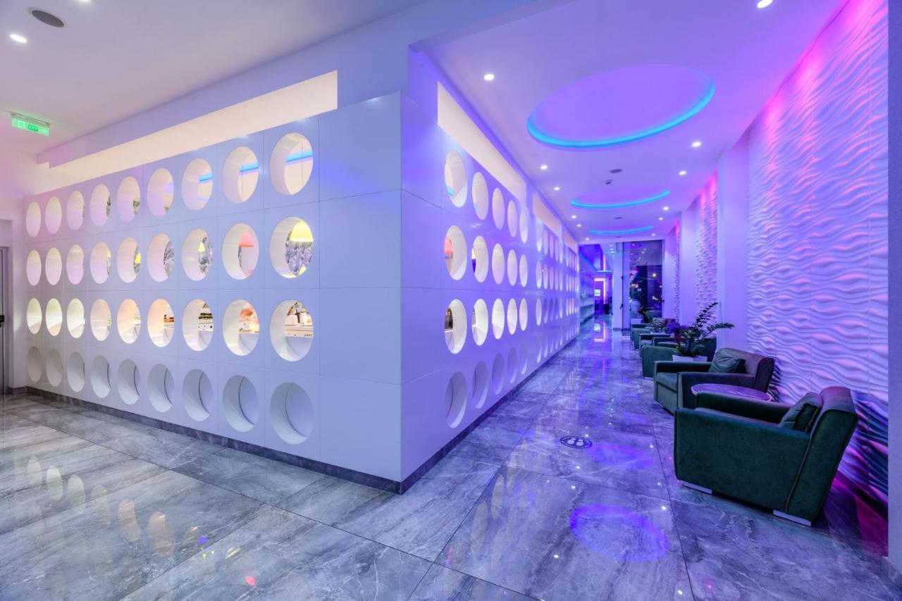 River Rock Hotel أيا نابا المظهر الخارجي الصورة