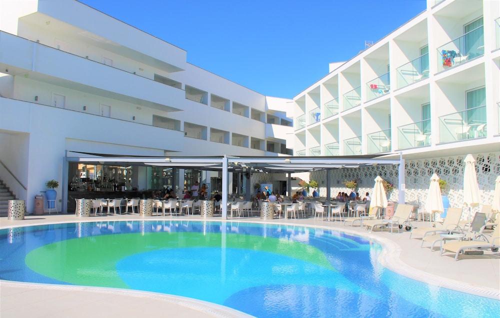 River Rock Hotel أيا نابا المظهر الخارجي الصورة