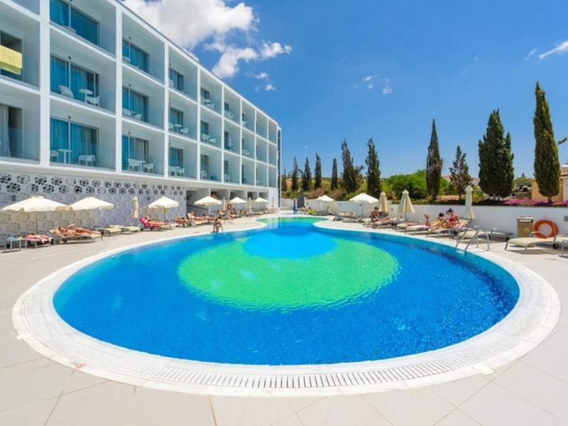 River Rock Hotel أيا نابا المظهر الخارجي الصورة