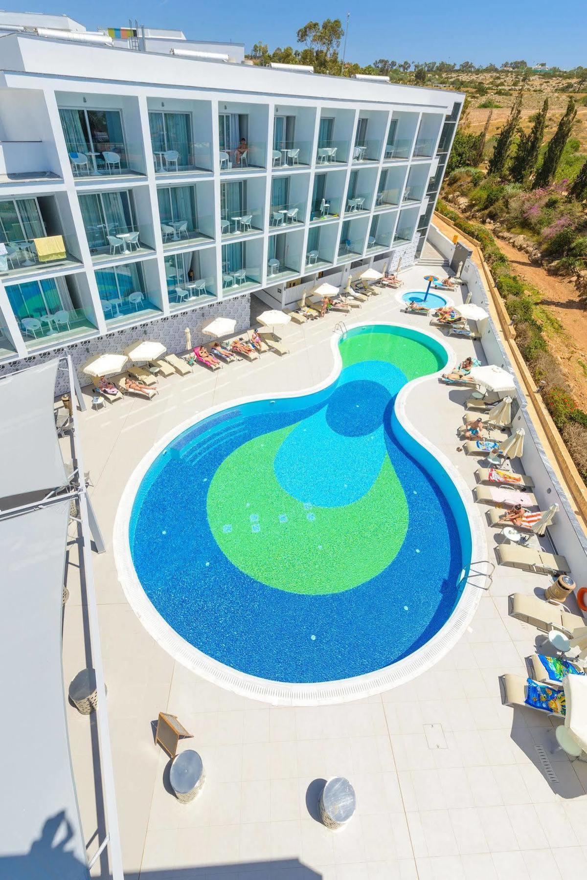 River Rock Hotel أيا نابا المظهر الخارجي الصورة