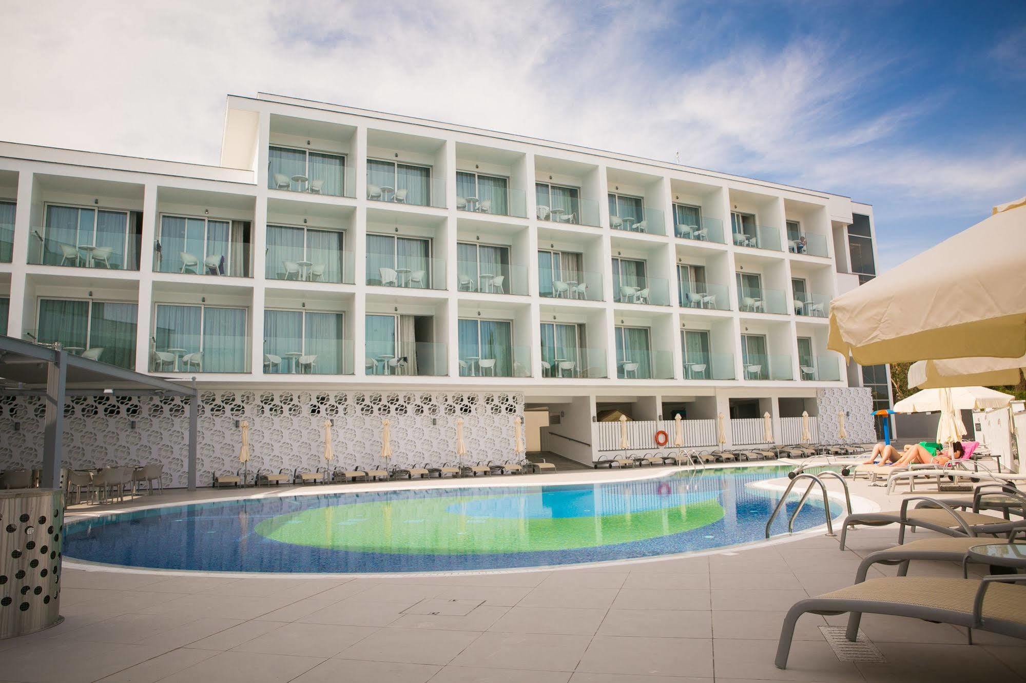 River Rock Hotel أيا نابا المظهر الخارجي الصورة